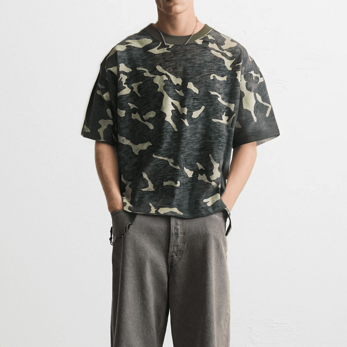 cropped camo t